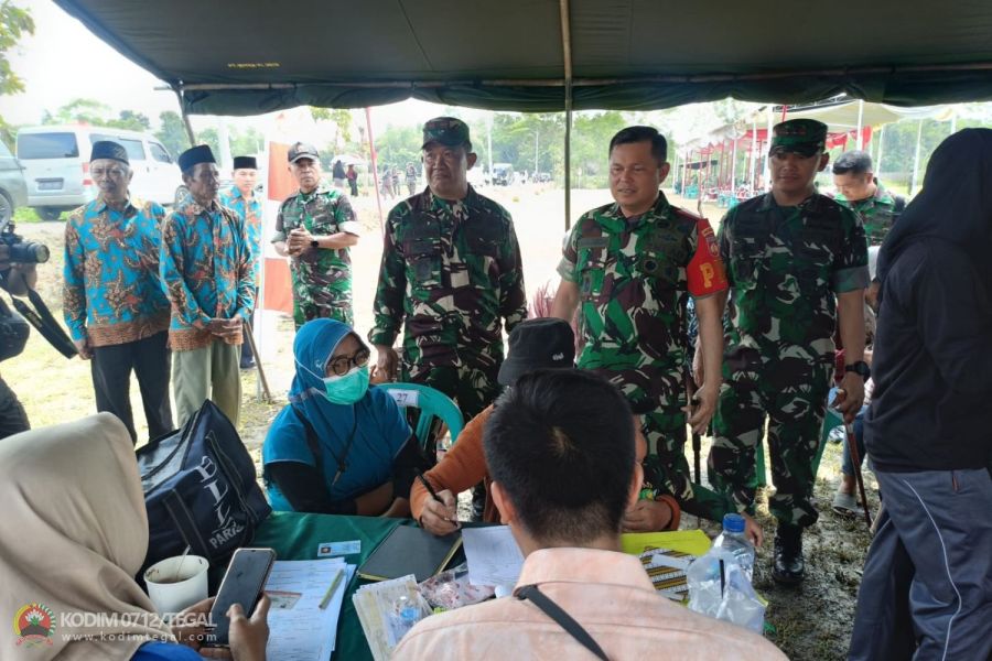 Layanan Dukcapil Meriahkan Pembukaan TMMD Reguler Ke -123 Tahun 2025 Di Kesadikan