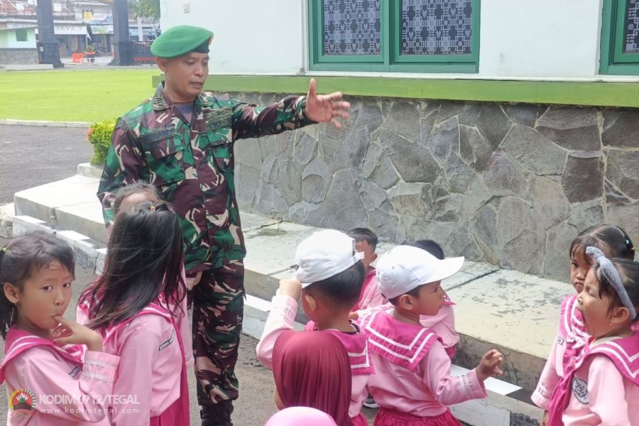 Kodim 0712 Tegal Terima Kunjungan TK Miss Lily Education